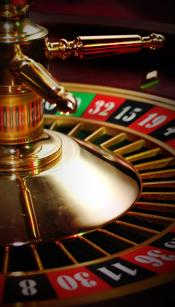 Roulette table rental